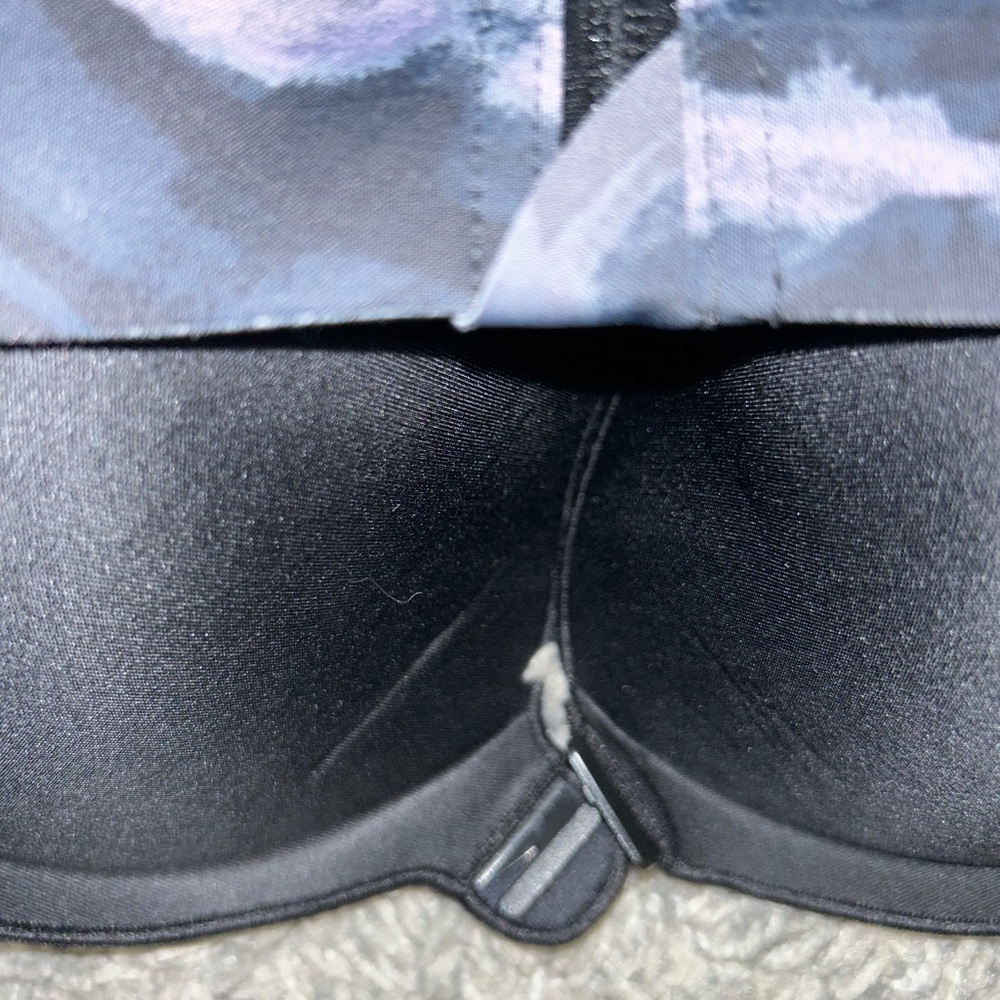 Brand new women’s VS bra